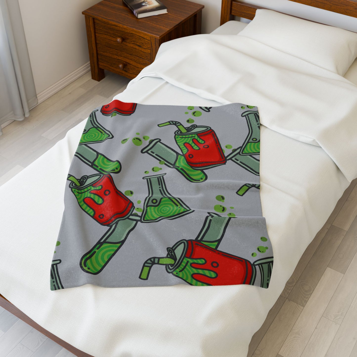 Science Potion Pattern Velveteen Plush Blanket – Cute Green & Red Beakers Throw for Kids, Teens & Science Lovers